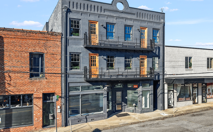 Pictures of Office property located at 1004 Brookstown Ave, Winston-Salem, NC 27101 for lease - image #1