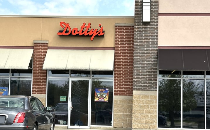 Pictures of Retail property located at 5349 N 2nd St, Loves Park, IL 61111 for lease - image #1