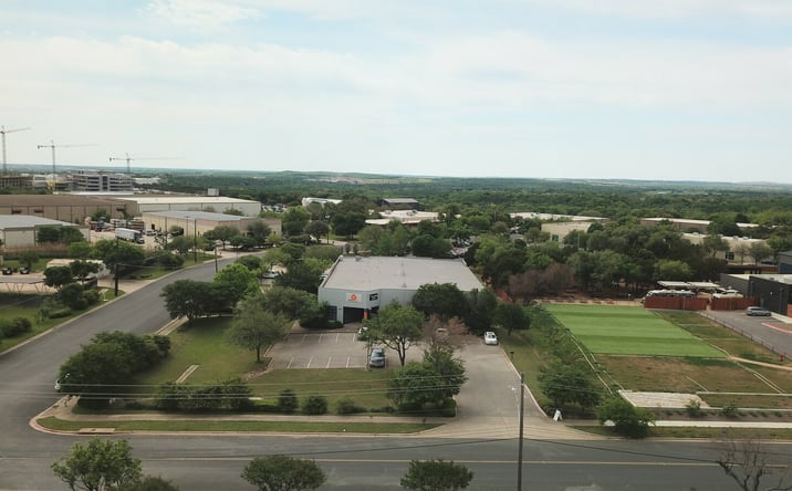 Pictures of Retail, Office, Industrial property located at 3827 Promontory Point Dr, Austin, TX 78744 for lease - image #1