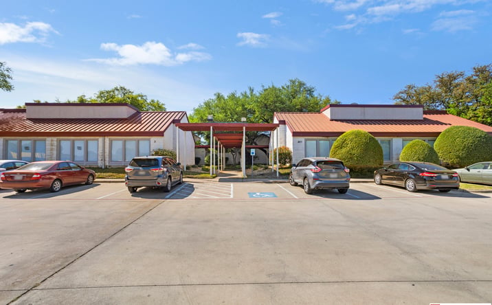 Pictures of Office property located at 2765 E Trinity Mls Rd, Carrollton, TX 75006 for lease - image #1