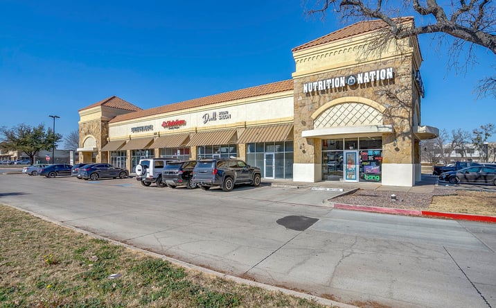 Pictures of Retail, Office property located at 6530 Hawks Creek Ct, Westworth Village, TX 76114 for lease - image #1