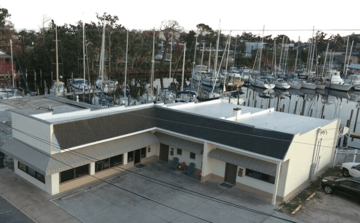 Pictures of Office property located at 231 E Beach Dr, Panama City, FL 32401 for lease - image #1