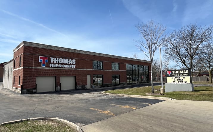 Pictures of Retail property located at 645 W Lake St, Addison, IL 60101 for lease - image #1