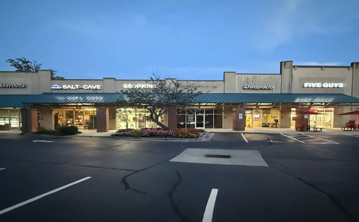Pictures of Retail property located at 3277 Robinhood Rd, Winston-Salem, NC 27106 for lease - image #1