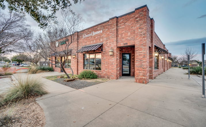 Pictures of Retail, Office property located at 203 E George Hopper Rd, Burlington, WA 98233 for lease - image #1