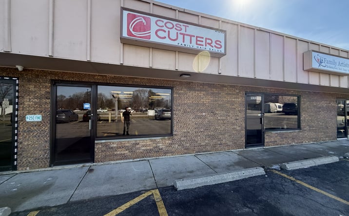 Pictures of Retail property located at 1311 21st St, Zion, IL 60099 for lease - image #1