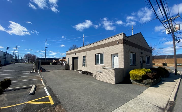 Pictures of Industrial property located at 500 W Commercial Ave, Moonachie, NJ 07074 for lease - image #1