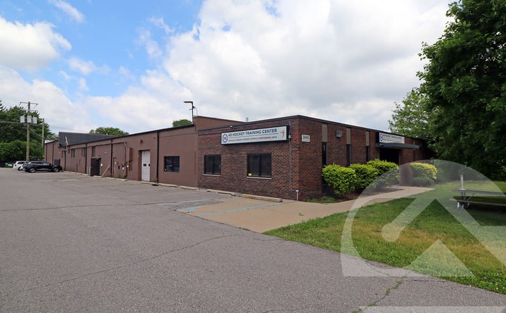 Pictures of Retail, Industrial property located at 30475-30495 Stephenson Hwy, Madison Heights, MI 48071 for lease - image #1