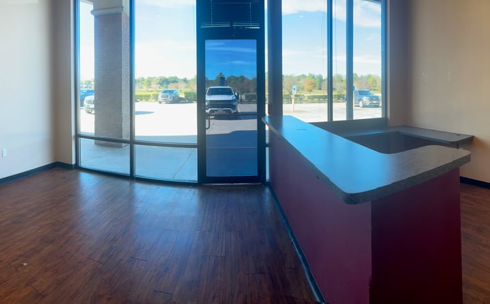Pictures of Retail, Office, Special Purpose property located at 4700 FM 365, Port Arthur, TX 77642 for lease - image #1
