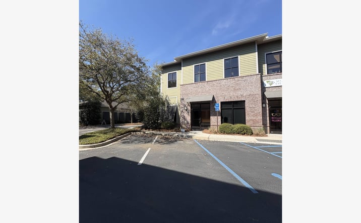 Pictures of Office, Special Purpose, Retail property located at 874 Whipple Rd, Mount Pleasant, SC 29464 for lease - image #1