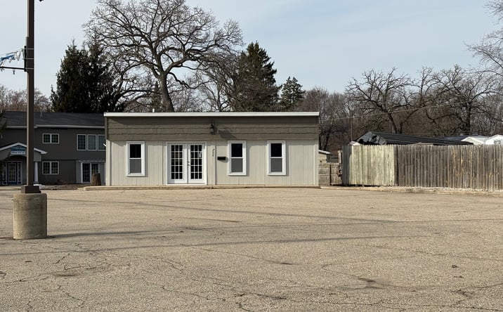 Pictures of Retail, Office, Special Purpose property located at 222 WI-50, Delavan, WI 53115 for lease - image #1