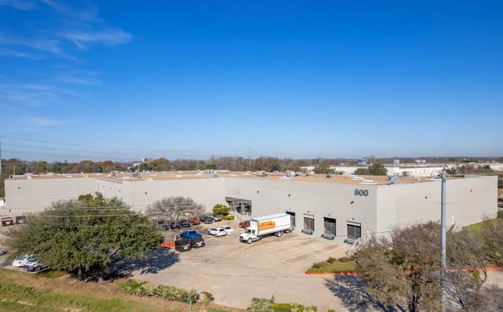 Pictures of Industrial property located at 800 Interchange Blvd, Austin, TX 78721 for lease - image #1