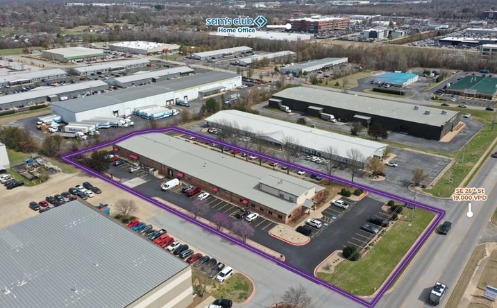 Pictures of Office, Industrial property located at 1207 SE 28th St, Bentonville, AR 72712 for lease - image #1
