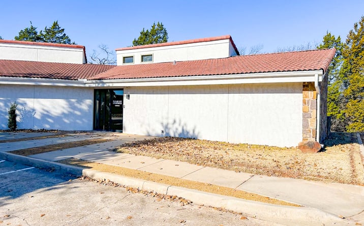 Pictures of Office property located at 13501 N Eastern Ave, Oklahoma City, OK 73131 for lease - image #1