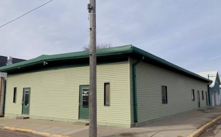 Pictures of Land property located at 304 Pine Street, Nicollet, MN 56074 for lease - image #1