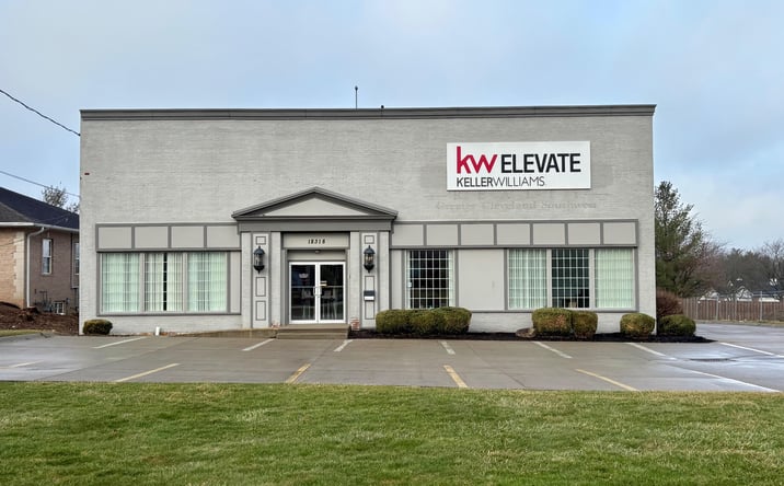 Pictures of Office property located at 18318 Pearl Rd, Strongsville, OH 44136 for lease - image #1
