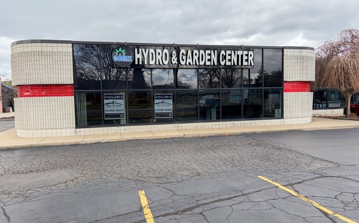 Pictures of Retail, Office, Industrial property located at 31431 John R Rd, Madison Heights, MI 48071 for lease - image #1
