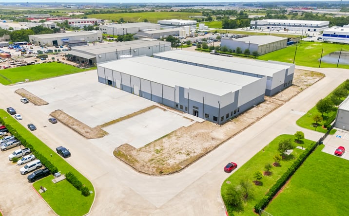 Pictures of Industrial property located at 5339 Bay Oaks Dr, Pasadena, TX 77505 for lease - image #1
