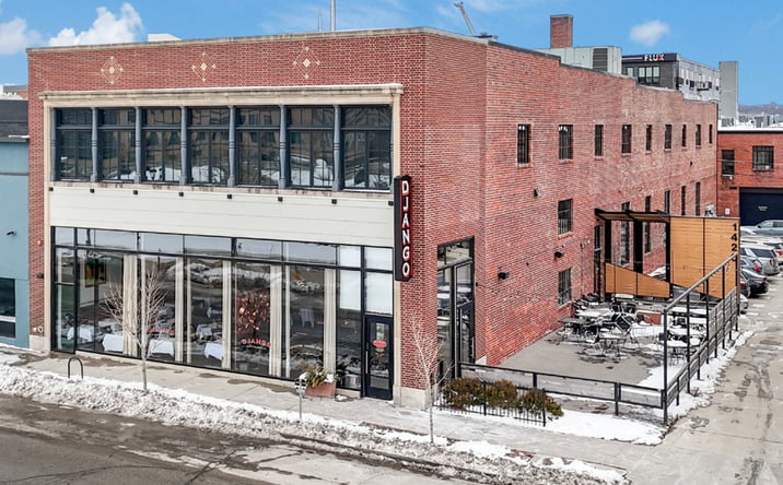 Pictures of Retail, Restaurant property located at 1420 Locust St, Des Moines, IA 50309 for lease - image #1