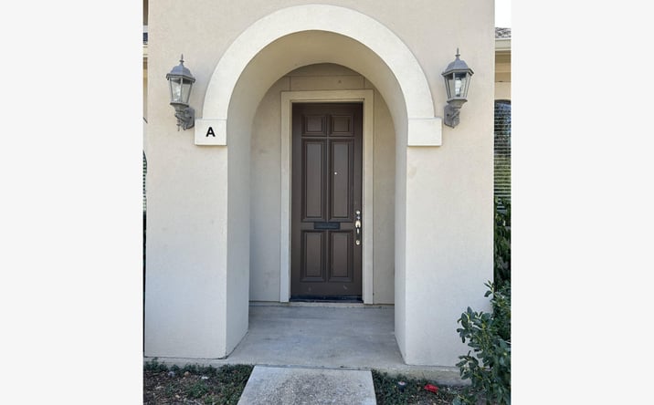 Pictures of Office property located at 12820 Willow Centre Dr, Houston, TX 77066 for lease - image #1