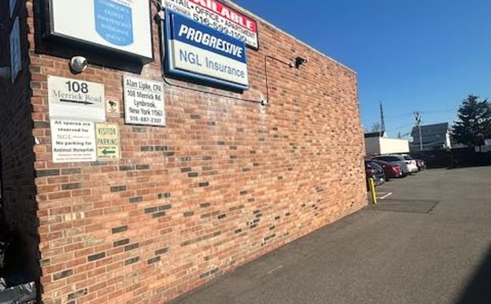 Pictures of Office property located at 108 Merrick Rd, Lynbrook, NY 11563 for lease - image #1