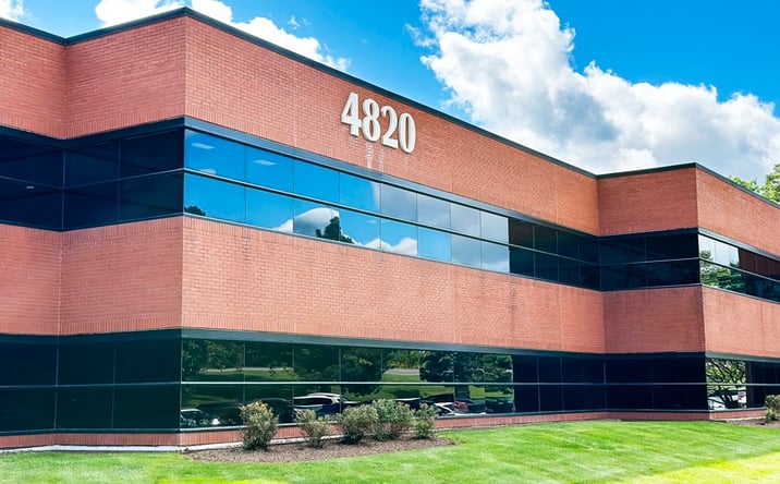 Pictures of Office property located at 4820 W Taft Rd, Liverpool, NY 13088 for lease - image #1