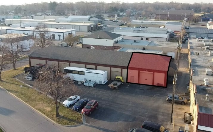 Pictures of Industrial property located at 5601 S 49th St, Lincoln, NE 68516 for lease - image #1