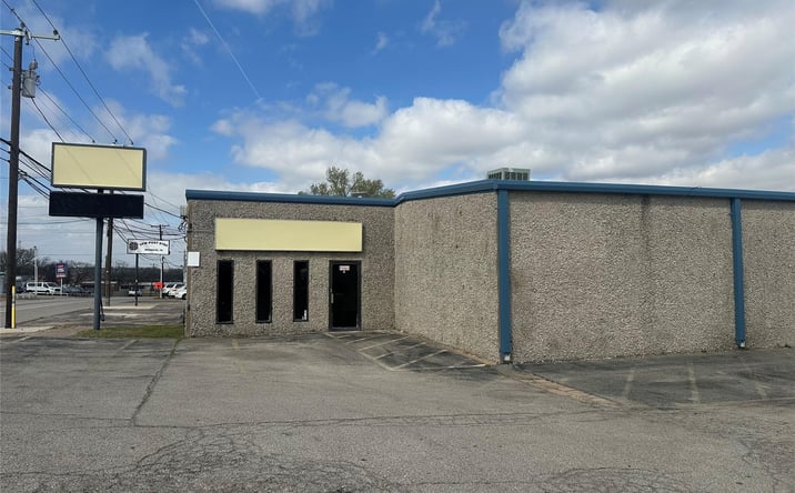 Pictures of Retail, Office property located at 501 W Main St, Mesquite, TX 75149 for lease - image #1