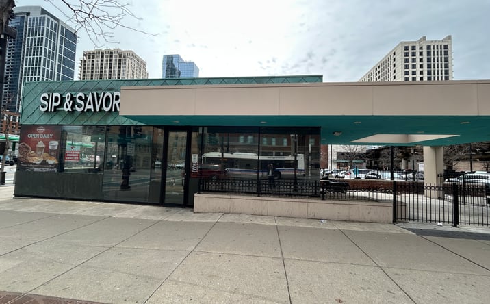 Pictures of Retail property located at 31 E Roosevelt Rd, Chicago, IL 60605 for lease - image #1