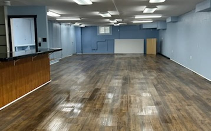 Pictures of Retail, Office, Restaurant property located at 241 North Broadway, Coos Bay, OR 97420 for lease - image #1