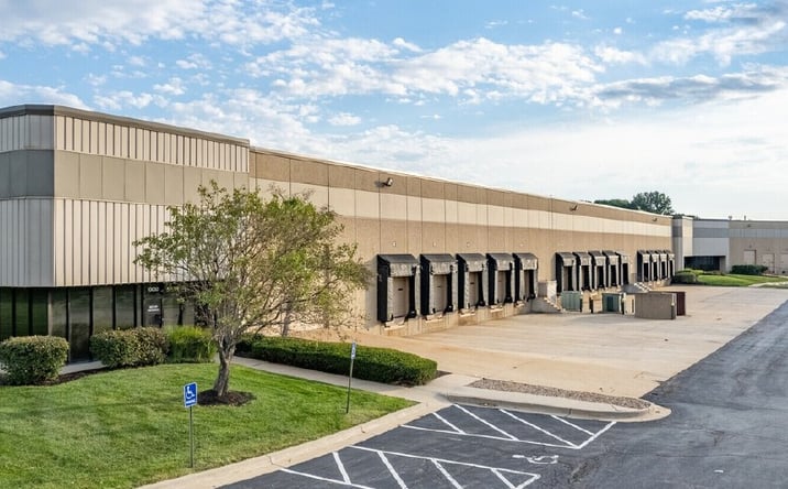 Pictures of Industrial property located at 10504 W 79th St, Overland Park, KS 66214 for lease - image #1