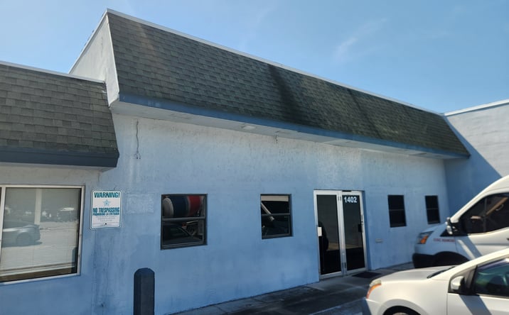 Pictures of Retail, Industrial property located at 1402 10th St, Lake Park, FL 33403 for lease - image #1