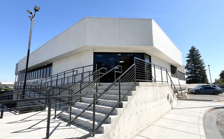 Pictures of Office property located at 900 W Olive Ave, Merced, CA 95348 for lease - image #1