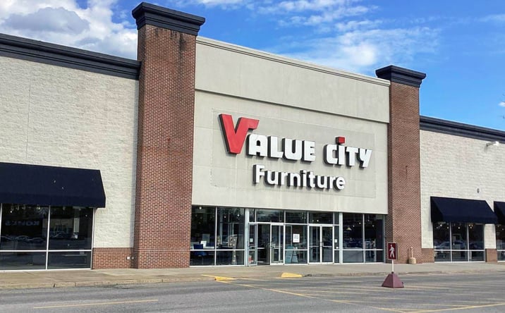 Pictures of Retail property located at 443 Boardman Poland Rd, Youngstown, OH 44512 for lease - image #1