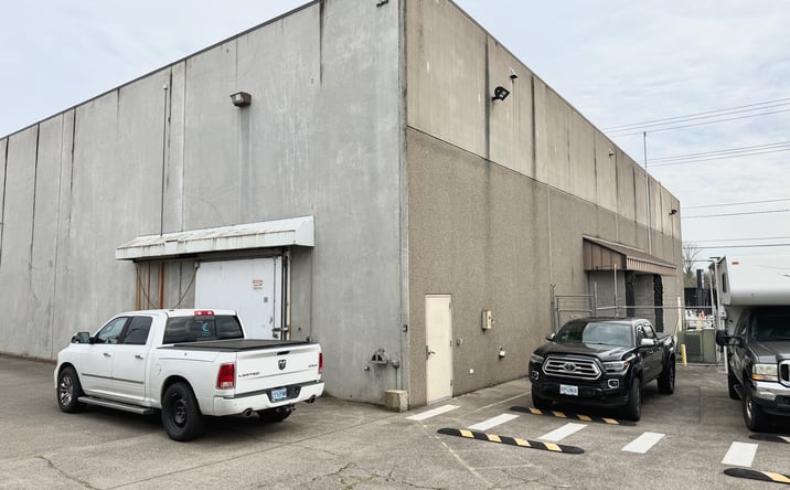 Pictures of Industrial property located at 901 Edgewater St NW, Salem, OR 97304 for lease - image #1