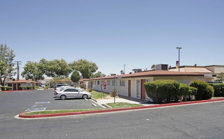 Pictures of Office property located at 38425 20th St E, Palmdale, CA 93550 for lease - image #1