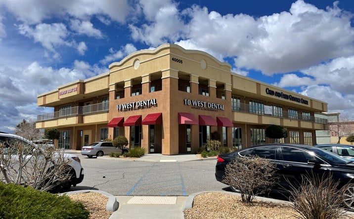 Pictures of Office property located at 40005 10th St W, Palmdale, CA 93551 for lease - image #1