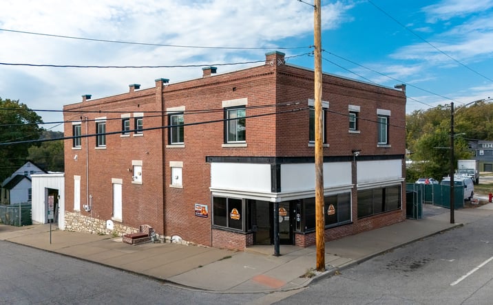 Pictures of Retail, Office, Industrial property located at 1701 Southwest Blvd, Kansas City, KS 66103 for lease - image #1