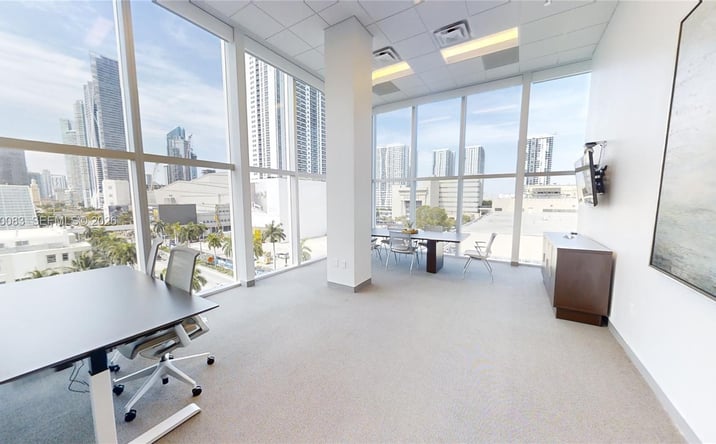 Pictures of Office property located at 1501 Biscayne Blvd # 5C, Miami, FL 33132 for lease - image #1