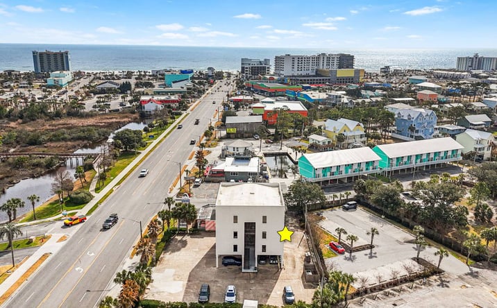 Pictures of Retail, Office, Special Purpose property located at 613 Gulf Shores Pkwy, Gulf Shores, AL 36542 for lease - image #1