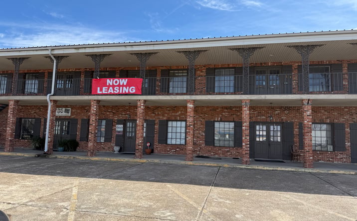 Pictures of Office property located at 6226 Jefferson Hwy, Harahan, LA 70123 for lease - image #1