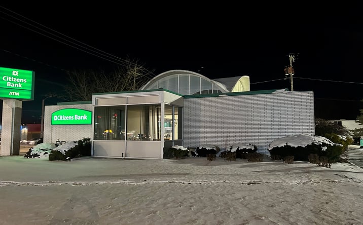 Pictures of Retail property located at 1460 S Byrne Rd, Toledo, OH 43614 for lease - image #1