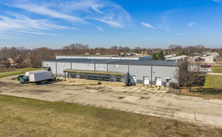 Pictures of Industrial property located at 1005 Geneva St, Shorewood, IL 60404 for lease - image #1