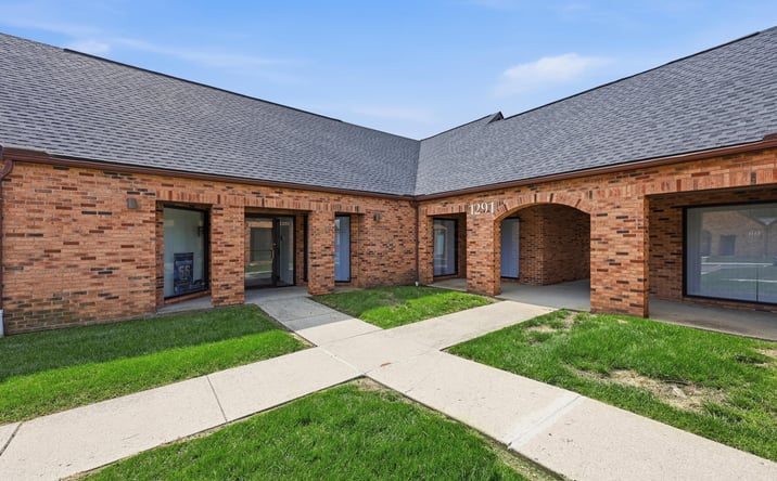 Pictures of Special Purpose property located at 1291 Worthington Woods Boulevard, Worthington, OH 43085 for lease - image #1