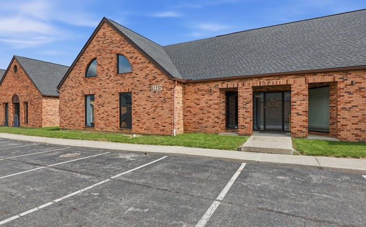 Pictures of Special Purpose property located at 1305 Worthington Woods Boulevard, Columbus, OH 43085 for lease - image #1