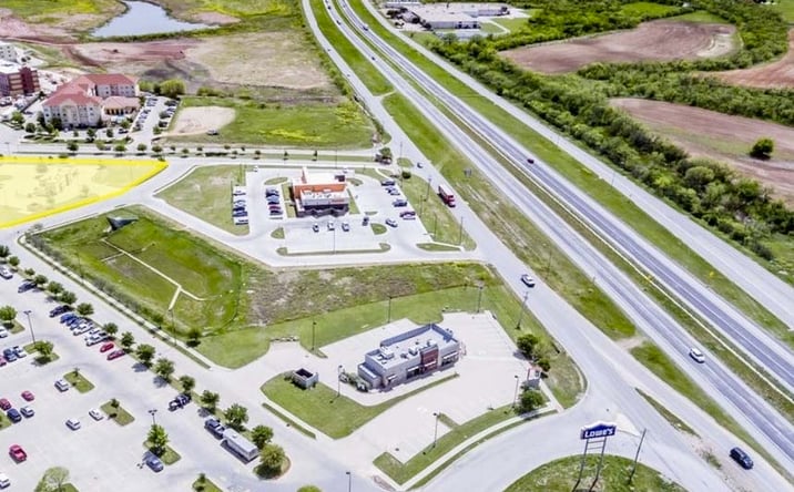 Pictures of Retail property located at 1642 Musgrave Blvd, Abilene, TX 79601 for lease - image #1