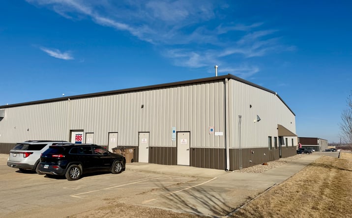 Pictures of Office property located at 4900 N Velocity Ave, Sioux Falls, SD 57104 for lease - image #1