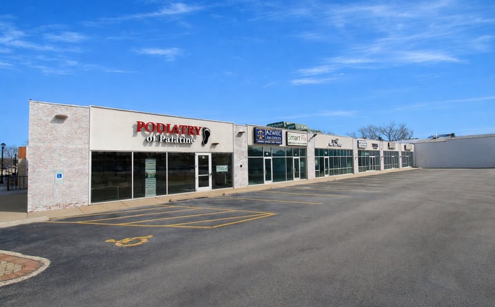 Pictures of Retail, Restaurant, Office property located at 52 W Palatine Rd, Palatine, IL 60067 for lease - image #1