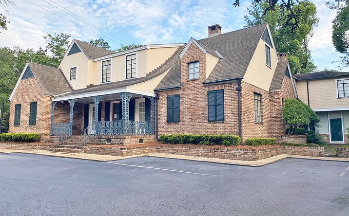 Pictures of Office property located at 1420 Government Street, Mobile, AL 36604 for lease - image #1