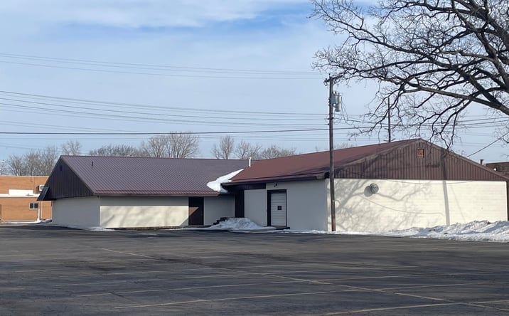 Pictures of Industrial property located at 1727 W Lusher Ave, Elkhart, IN 46517 for lease - image #1